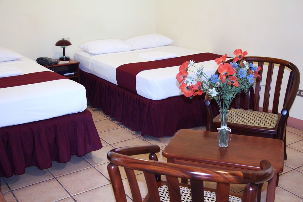 Hotel Austria León Esterno foto