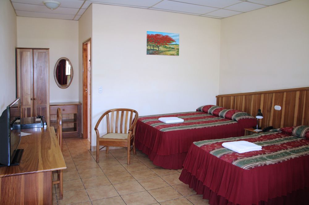 Hotel Austria León Esterno foto